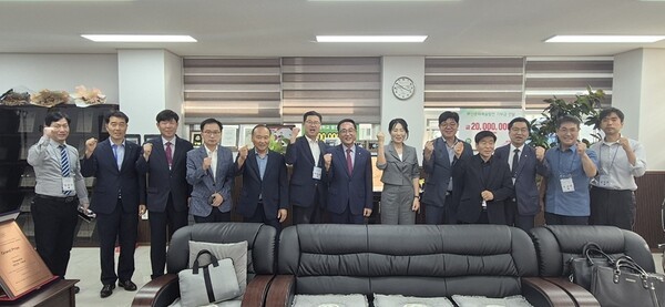 "위기를 기회로, 함께 답을 찾다"···제5회 BLF 비즈니스리더스포럼 개... - 뉴스 썸네일 이미지