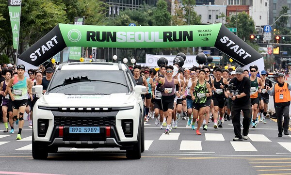1만2000명 앞에서 달린 무쏘 EV···KGM, 러닝 고객 공략